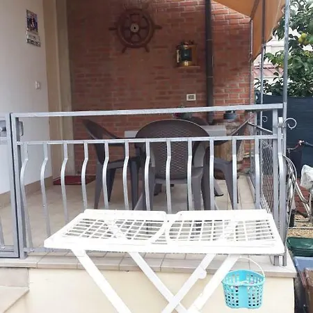 Appartamento Rosa Del Mare House *